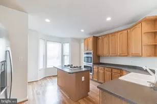 8218 Warfield St, Manassas, VA 20110 - Photo 11