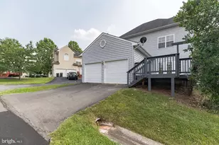 8218 Warfield St, Manassas, VA 20110 - Photo 5