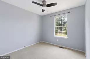 8731 Deblanc Pl, Manassas, VA 20110 - Photo 23
