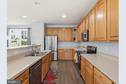 9477 Bankhead Drive, Manassas, VA 20110 - Photo 13