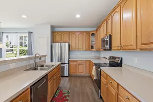 9477 Bankhead Dr, Manassas, VA 20110 - Photo 13