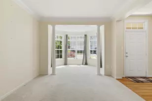 9477 Bankhead Dr, Manassas, VA 20110 - Photo 5