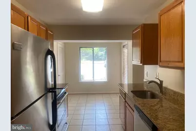 9557 Coggs Bill Drive #104, Manassas, VA 20110 - Photo 13
