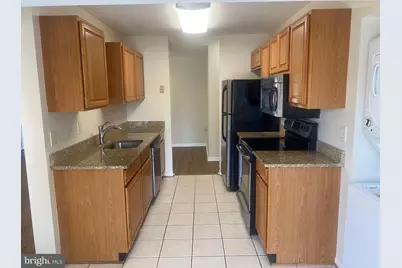 9557 Coggs Bill Drive #104, Manassas, VA 20110 - Photo 17