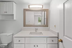 9574 Jayhawk Terrace, Manassas, VA 20110 - Photo 17