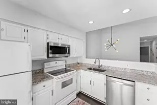 9462 Scarlet Oak Dr, Manassas, VA 20110 - Photo 17
