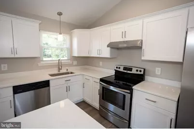10116 Wimbledon Court, Manassas, VA 20110 - Photo 13