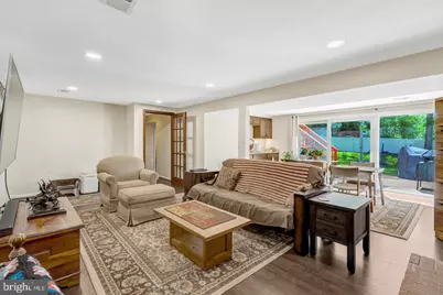 9231 N Landgreen Street, Manassas, VA 20110 - Photo 15