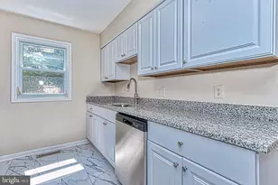 8467 Ivy Glen Ct, Manassas, VA 20110 - Photo 17