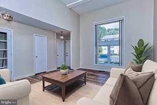 8467 Ivy Glen Ct, Manassas, VA 20110 - Photo 3
