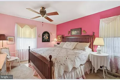 8916 Portner Avenue, Manassas, VA 20110 - Photo 7