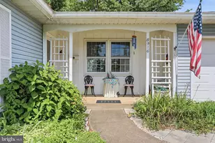 8916 Portner Ave, Manassas, VA 20110 - Photo 3