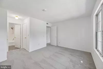 9260 Niki Place #201, Manassas, VA 20110 - Photo 5