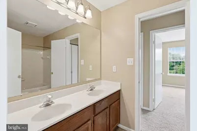 9571 Tudor Oaks Drive, Manassas, VA 20110 - Photo 9