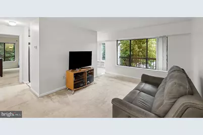 9550 Cannoneer Court #304, Manassas, VA 20110 - Photo 5