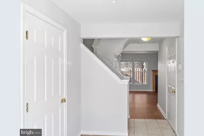 10339 Gent Court, Manassas, VA 20110 - Photo 9