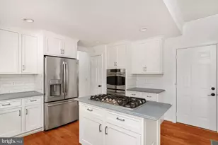 8550 Yoder St, Manassas, VA 20110 - Photo 13
