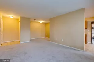 8393 Buttress Ln, Manassas, VA 20110 - Photo 3