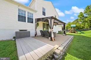 10300 Amberleigh Ct, Manassas, VA 20110 - Photo 13