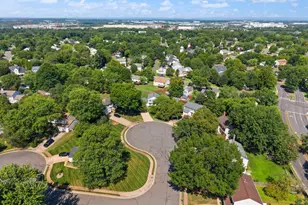 10300 Amberleigh Ct, Manassas, VA 20110 - Photo 35