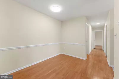 8383 Buttress Lane #302, Manassas, VA 20110 - Photo 9