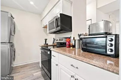 9035 Bonham Circle, Manassas, VA 20110 - Photo 5