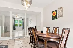 9035 Bonham Cir, Manassas, VA 20110 - Photo 3