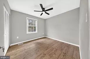 9093 Wharton Ct, Manassas, VA 20110 - Photo 13