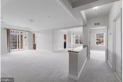 9204 Charleston Drive #206, Manassas, VA 20110 - Photo 11