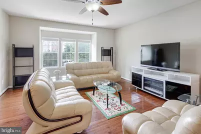 10260 Fountain Circle, Manassas, VA 20110 - Photo 13
