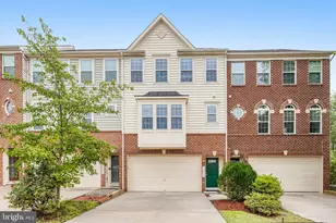 10260 Fountain Cir, Manassas, VA 20110 - Photo 1