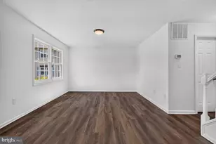 8572 Adamson St, Manassas, VA 20110 - Photo 5