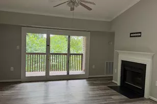 9919 Sugarwood Ln, Manassas, VA 20110 - Photo 11