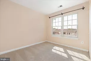 10251 Magnolia Grove Dr, Manassas, VA 20110 - Photo 21