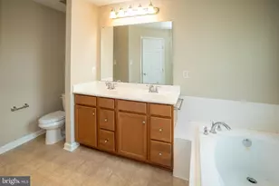 10246 Whitworth Ln, Manassas, VA 20110 - Photo 49