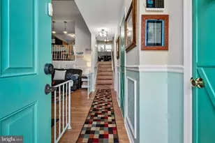 8519 Piney Point Ct, Manassas, VA 20110 - Photo 3