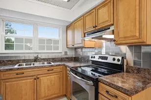 9370 Caspian Way, Manassas, VA 20110 - Photo 13