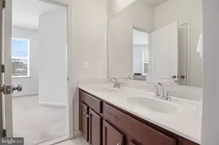 8922 Center St, Manassas, VA 20110 - Photo 33