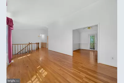 9734 Zimbro Avenue, Manassas, VA 20110 - Photo 5