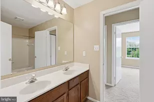 9571 Tudor Oaks Dr, Manassas, VA 20110 - Photo 9