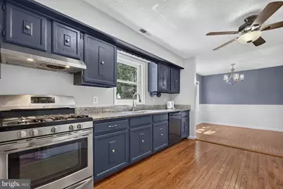 9439 Waterford Drive, Manassas, VA 20110 - Photo 17