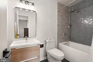 8409 Oakgrove Ct, Manassas, VA 20110 - Photo 29