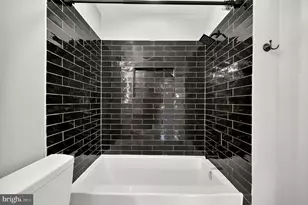 8490 Saddle Ct, Manassas, VA 20110 - Photo 19