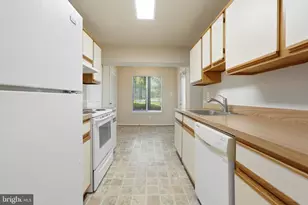 8372 Buttress, Manassas, VA 20110 - Photo 11
