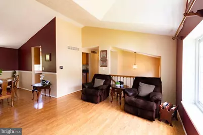 10273 Nantucket Court, Manassas, VA 20110 - Photo 3