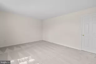 9250 Niki Pl, Manassas, VA 20110 - Photo 25