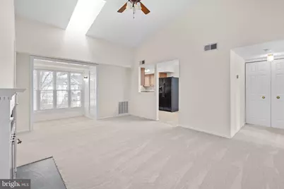 9250 Niki Place #302, Manassas, VA 20110 - Photo 5