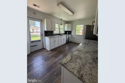 10112 S Grant Avenue, Manassas, VA 20110 - Photo 13