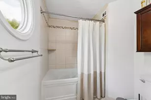 10332 Tito Ct, Manassas, VA 20110 - Photo 15