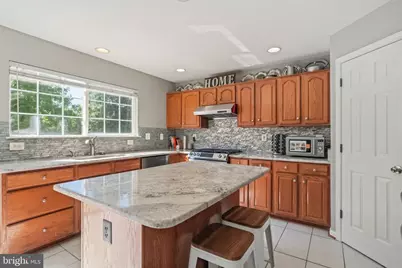 8597 Dutchman Court, Manassas, VA 20110 - Photo 5